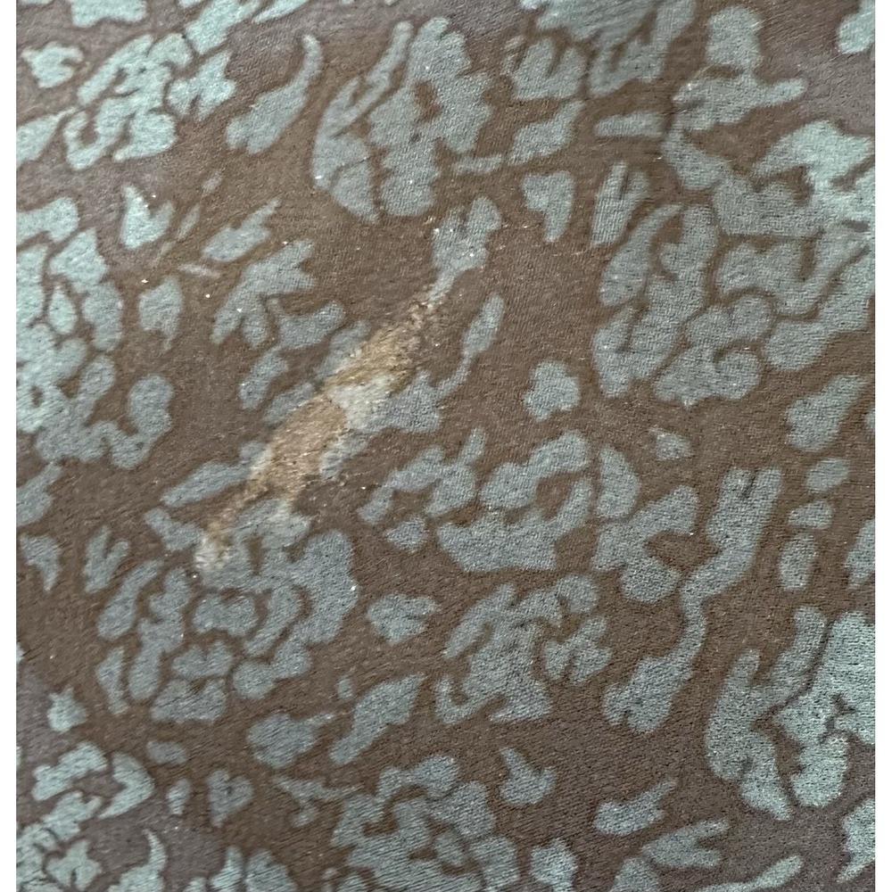 LANE BRYANT Women's (Size 18/20) Semi-Sheer Long Sleeve V-Neck Shirt *Stain* - Picture 6 of 6